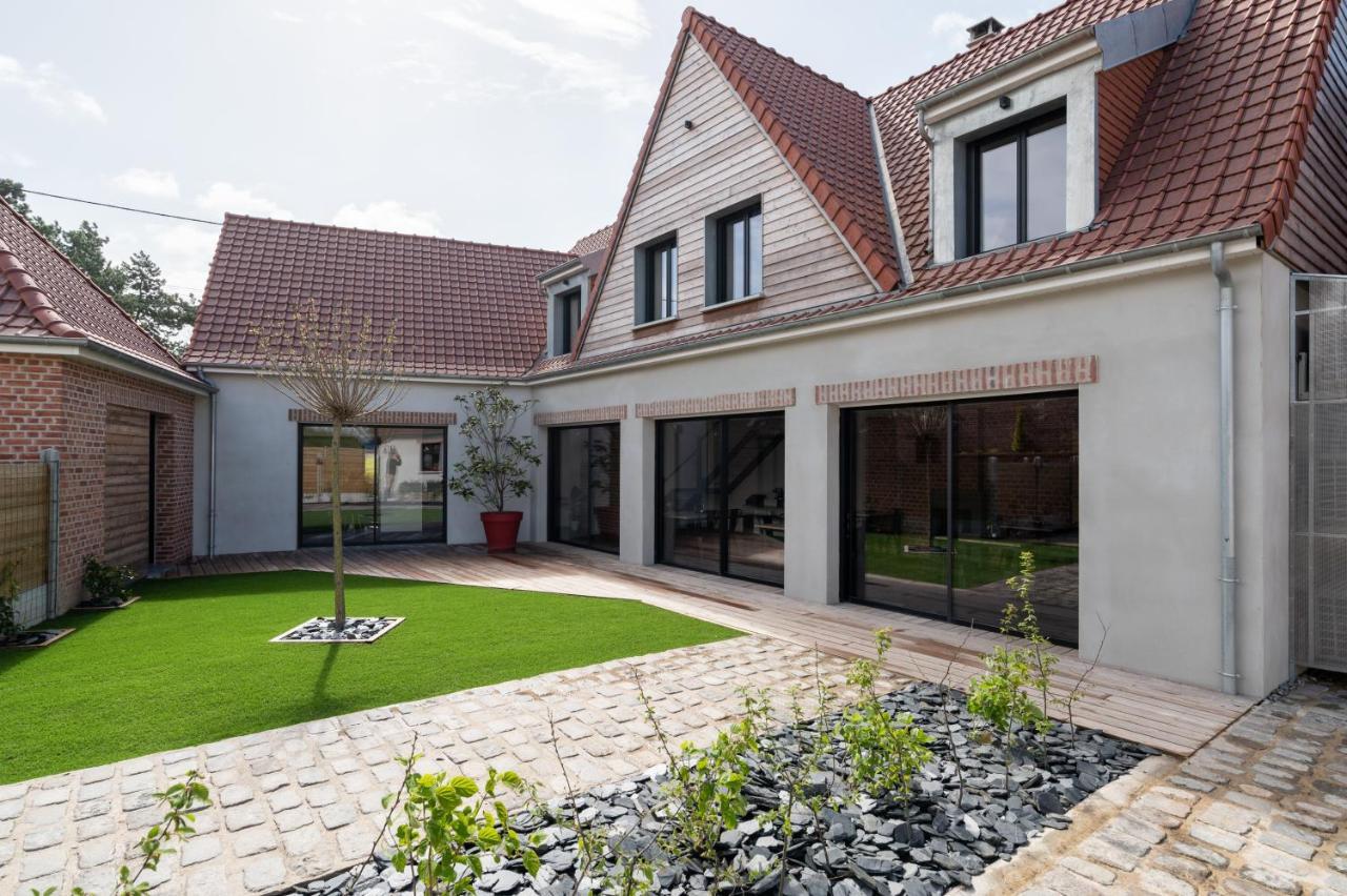 Au Coeur Du Village Saint-Aubin  外观 照片