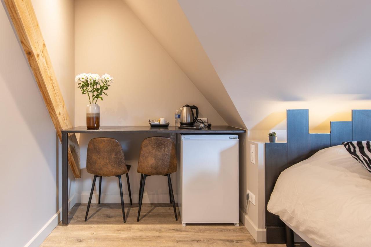 Au Coeur Du Village Saint-Aubin  外观 照片