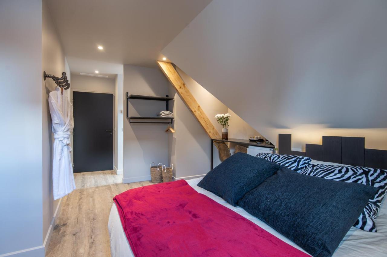 Au Coeur Du Village Saint-Aubin  外观 照片